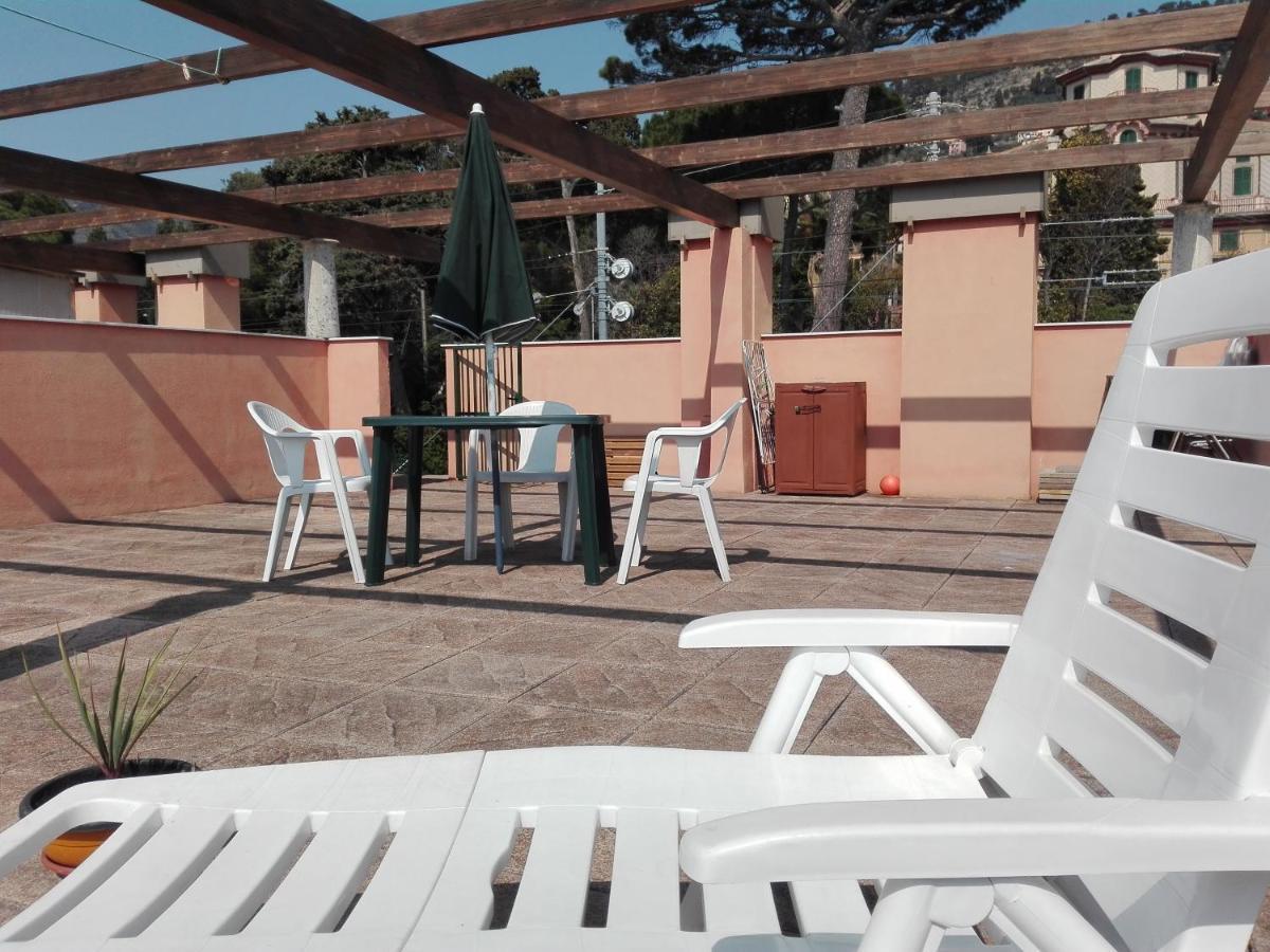 Un Tuffo In Mare Apartment Генуа Екстериор снимка