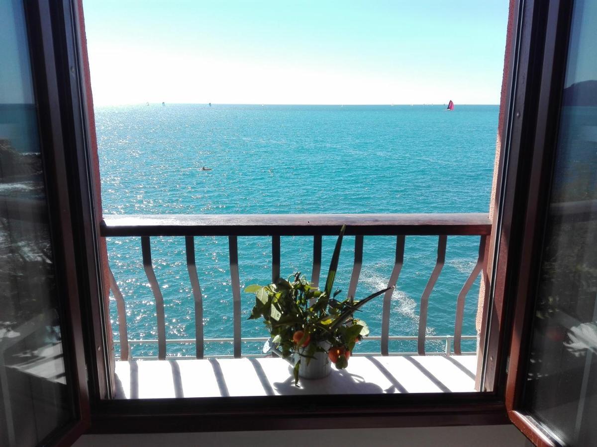Un Tuffo In Mare Apartment Генуа Екстериор снимка
